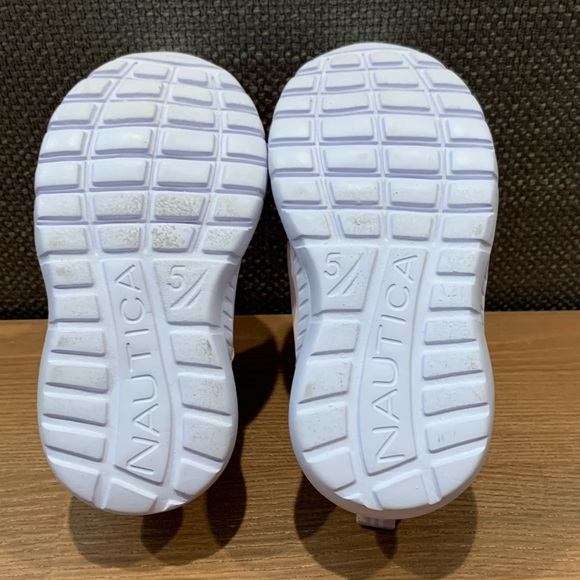 Nautica Toddler shoes - Picture 3 of 4